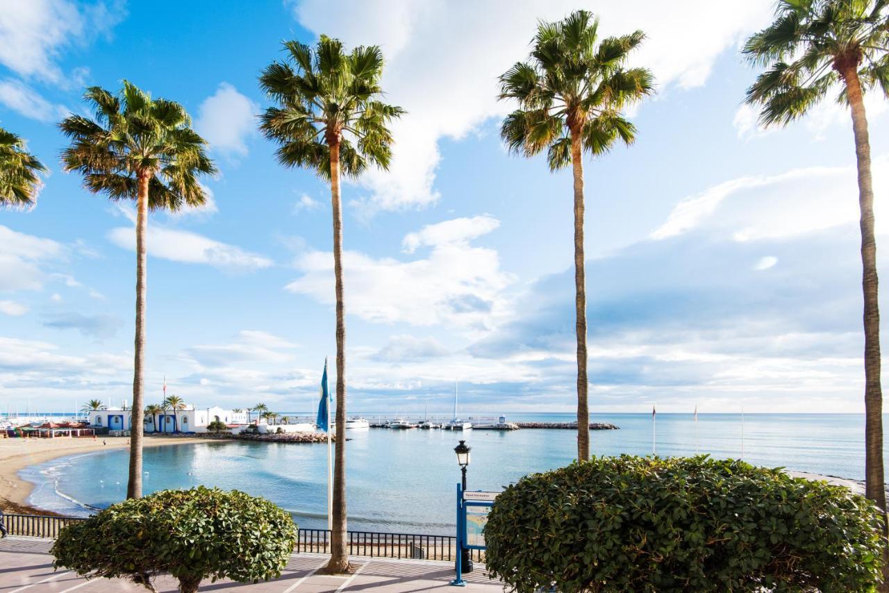 Beach Front Apartment-1St Line Marbella Exteriör bild