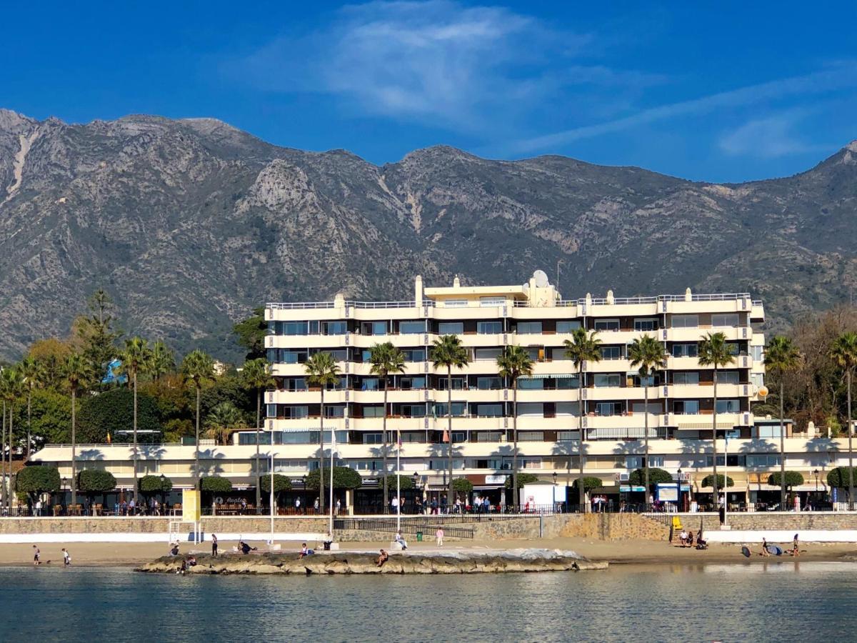 Beach Front Apartment-1St Line Marbella Exteriör bild